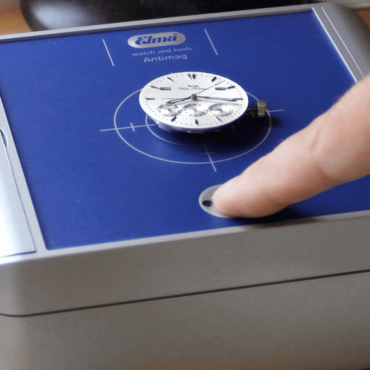 ELMA Antimag demagnetiser for watches, parts, tools