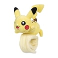 thumbnail image 1 of Peluche de hombro de Pikachu Pokémon de 16 cm, 1 of 5