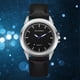 thumbnail image 3 of Reloj de negocios para hombre y mujer, reloj de pulsera de cuarzo con puntero azul y esfera redonda (plata + negro macho), 3 of 3