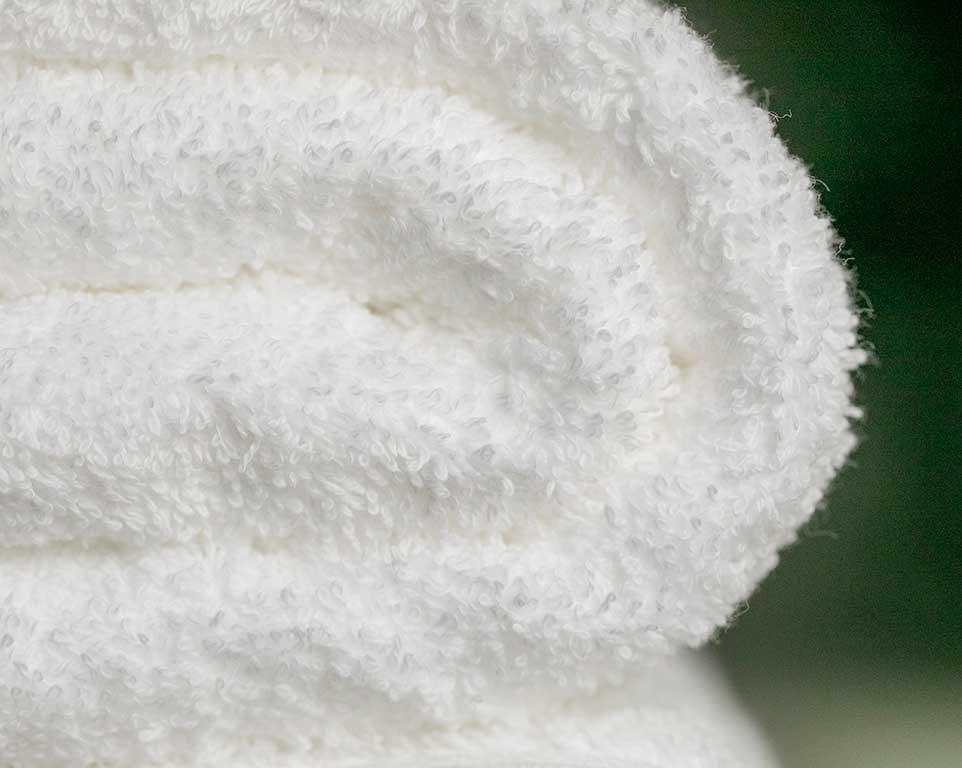 MadeTerra S White Premium Hand Towels: High Capacity Pack of 12, 100% Cotton, Soft & Absorbent Face Towels, Perfect for Spa, Gym, and Bathroom ( Size 16''x27'' )