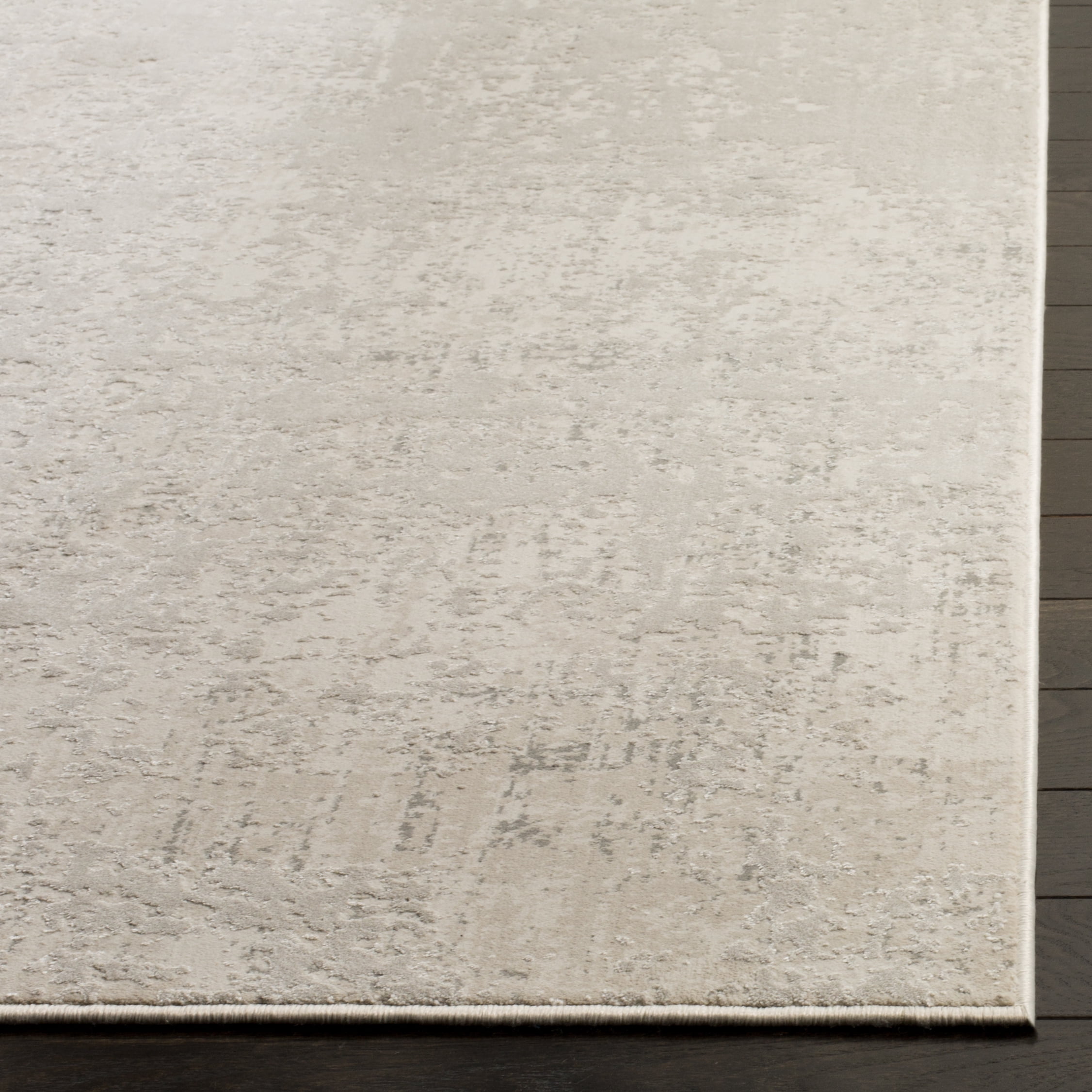 SAFAVIEH Princeton Collection PRN716C Beige / Cream Rug