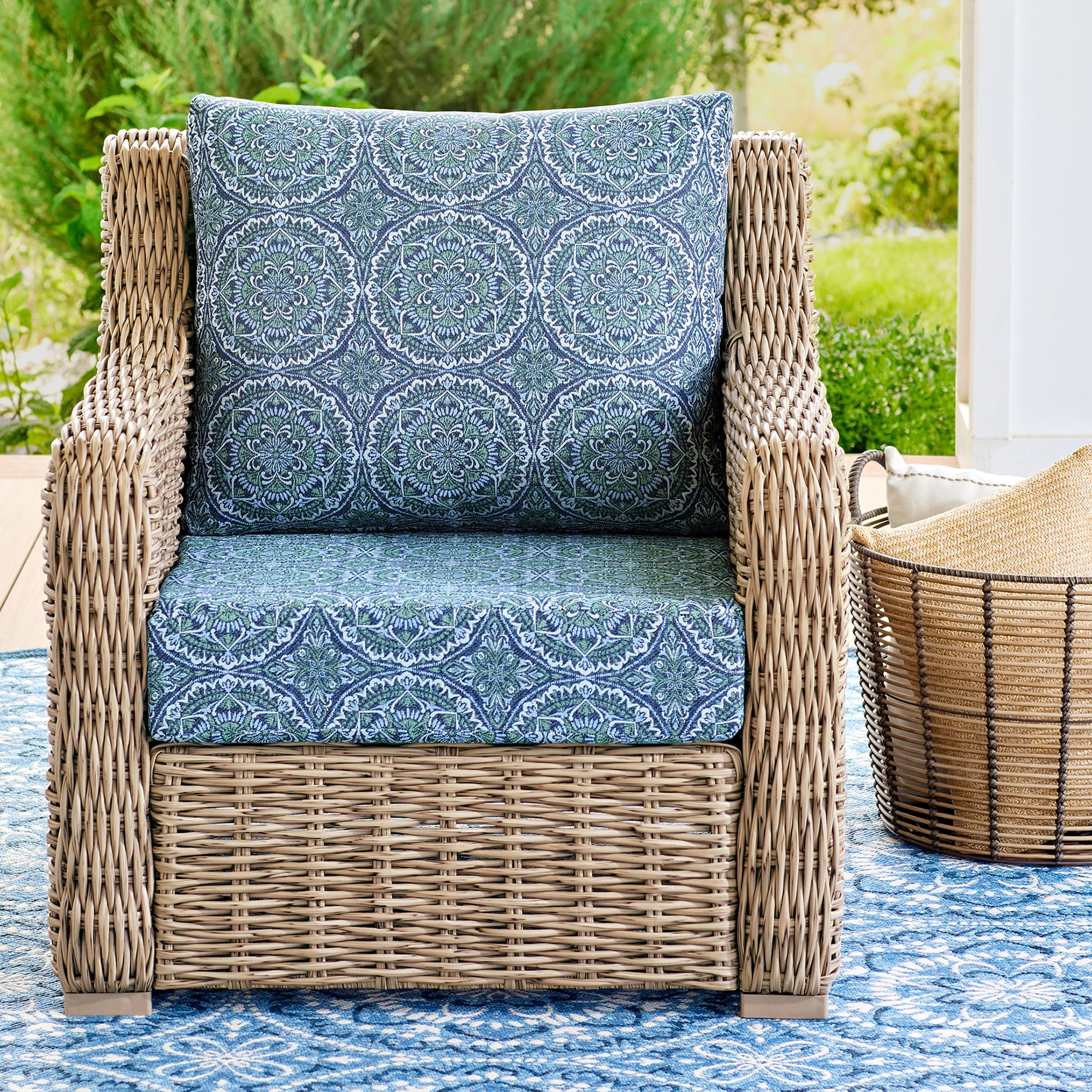 Better Homes & Gardens 24"x 24" Premium Blue & Green Medallion Outdoor 2 Piece Deep Seat Cushion
