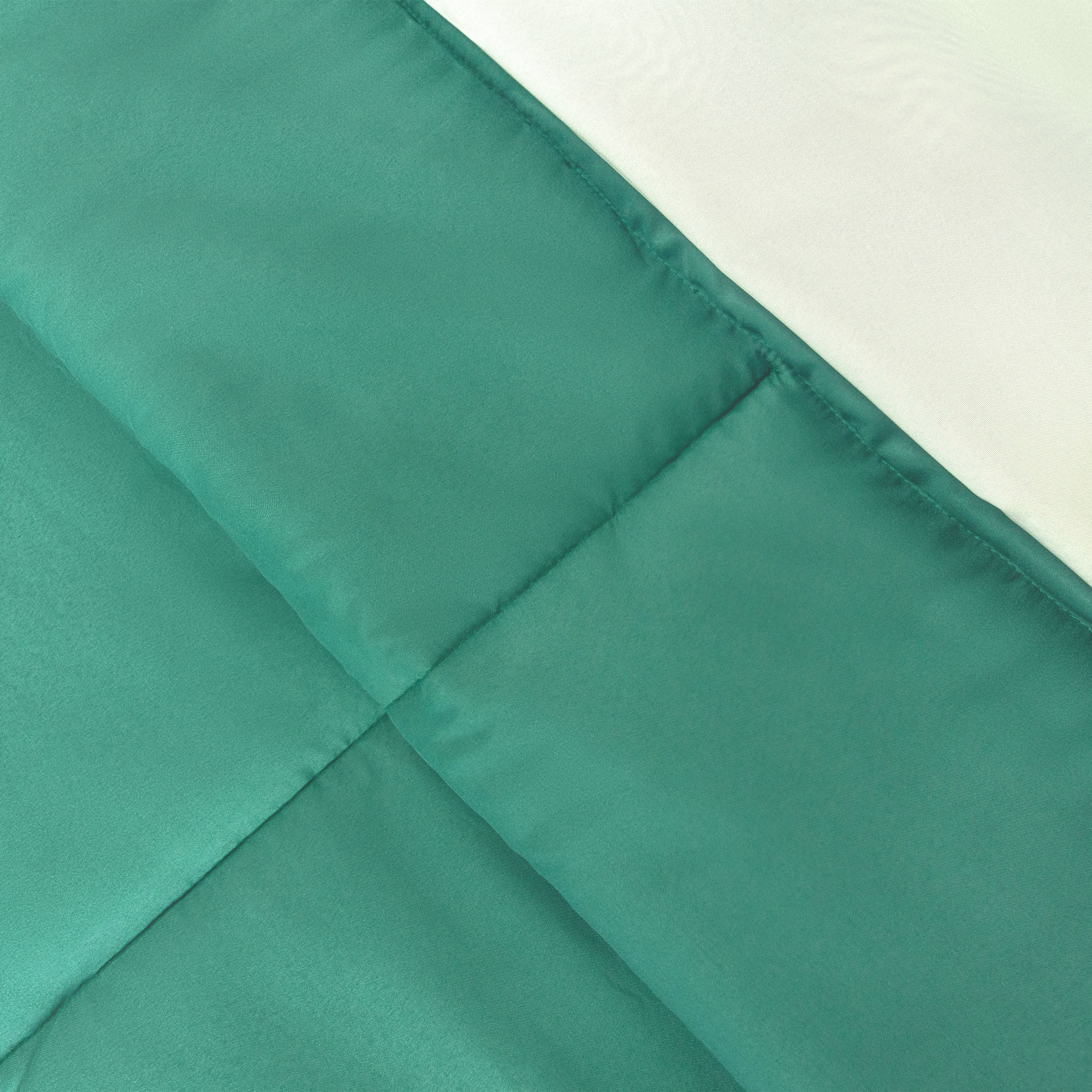 Mainstays All in One Reversible Comforter and Sheet set- 7 Piece, King, Green