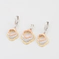 thumbnail image 3 of Set de Collar y Aretes Colgantes Flor Swarovski Oro 14K Lam blanco Unitalla, 3 of 6