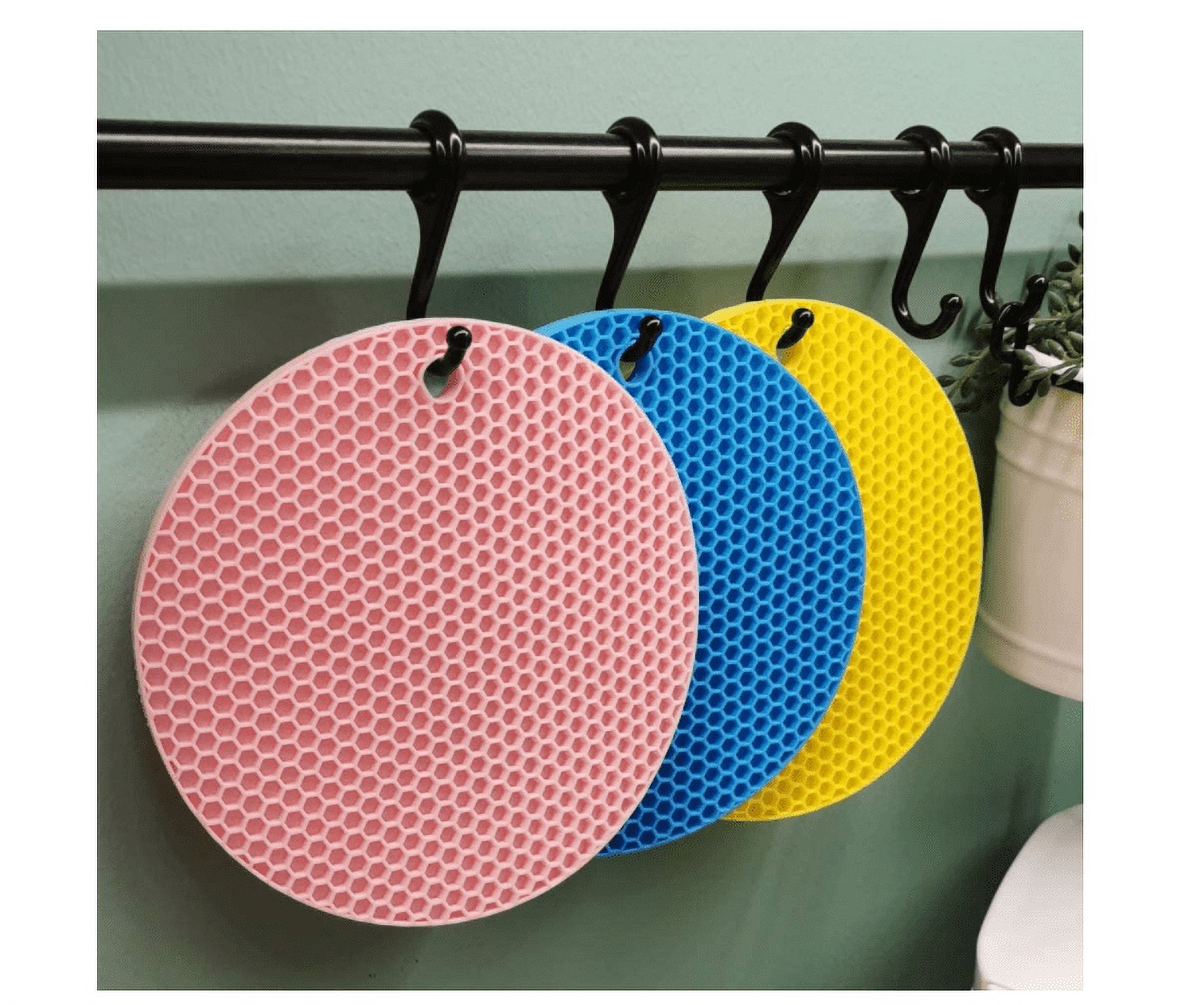 Topboutique Set of 5 (Random Color) Round Silicone Pot Holder - Pads,  Non-Slip, Flexible, Durable Multi-Use Pot Holders