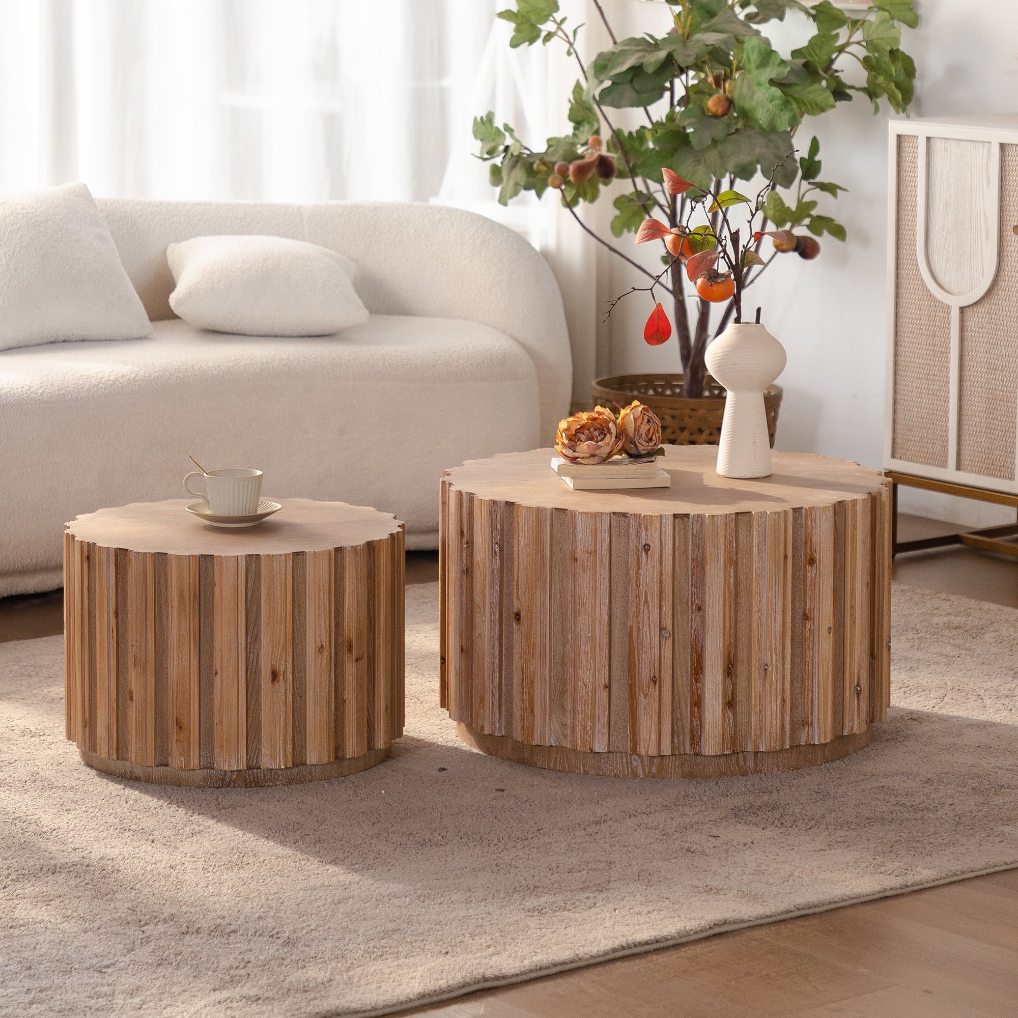 Leumius Round Nesting Coffee Table Set of 2, Wood Accent Tables with Vertical Slatted Body, Rustic Farmhouse Side Tables for Living Room Natural