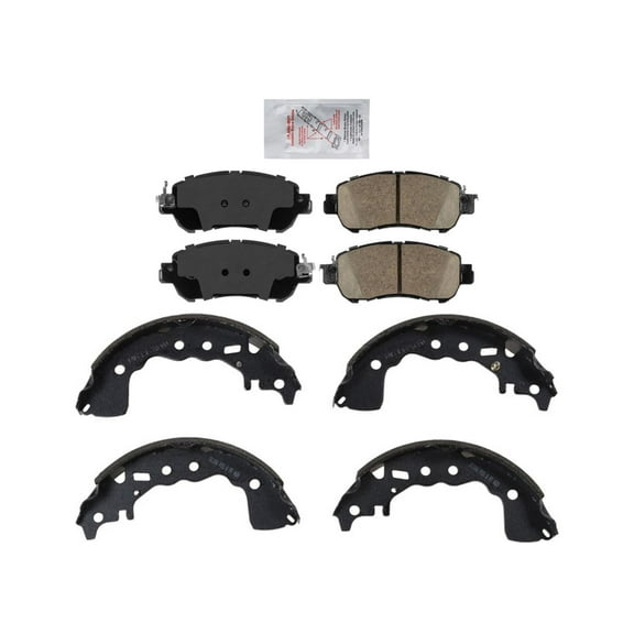 Front Disc Brake Pads  Brake Shoe For Nissan Kicks SV SR 2021-23 w/ Rr Drum
