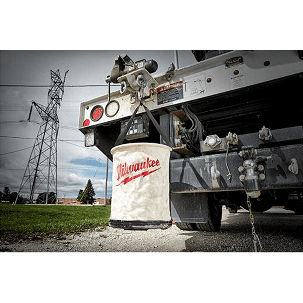 Milwaukee Tool Canvas Utility Bucket