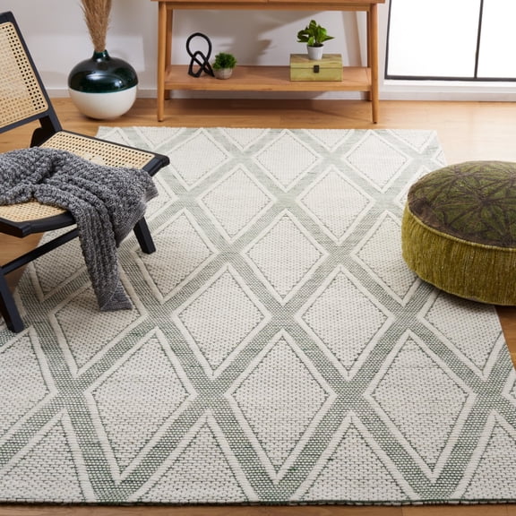 Safavieh MRB326Y Marbella Green / Ivory