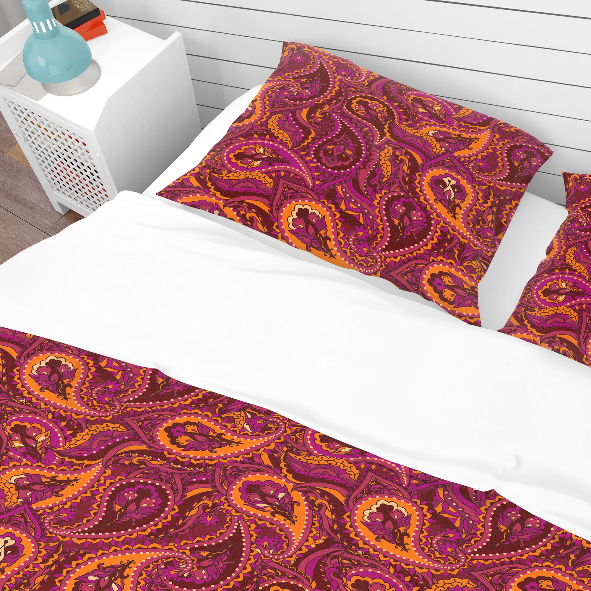 Designart 'Paisley Indian Pattern' Vintage Duvet Cover Set