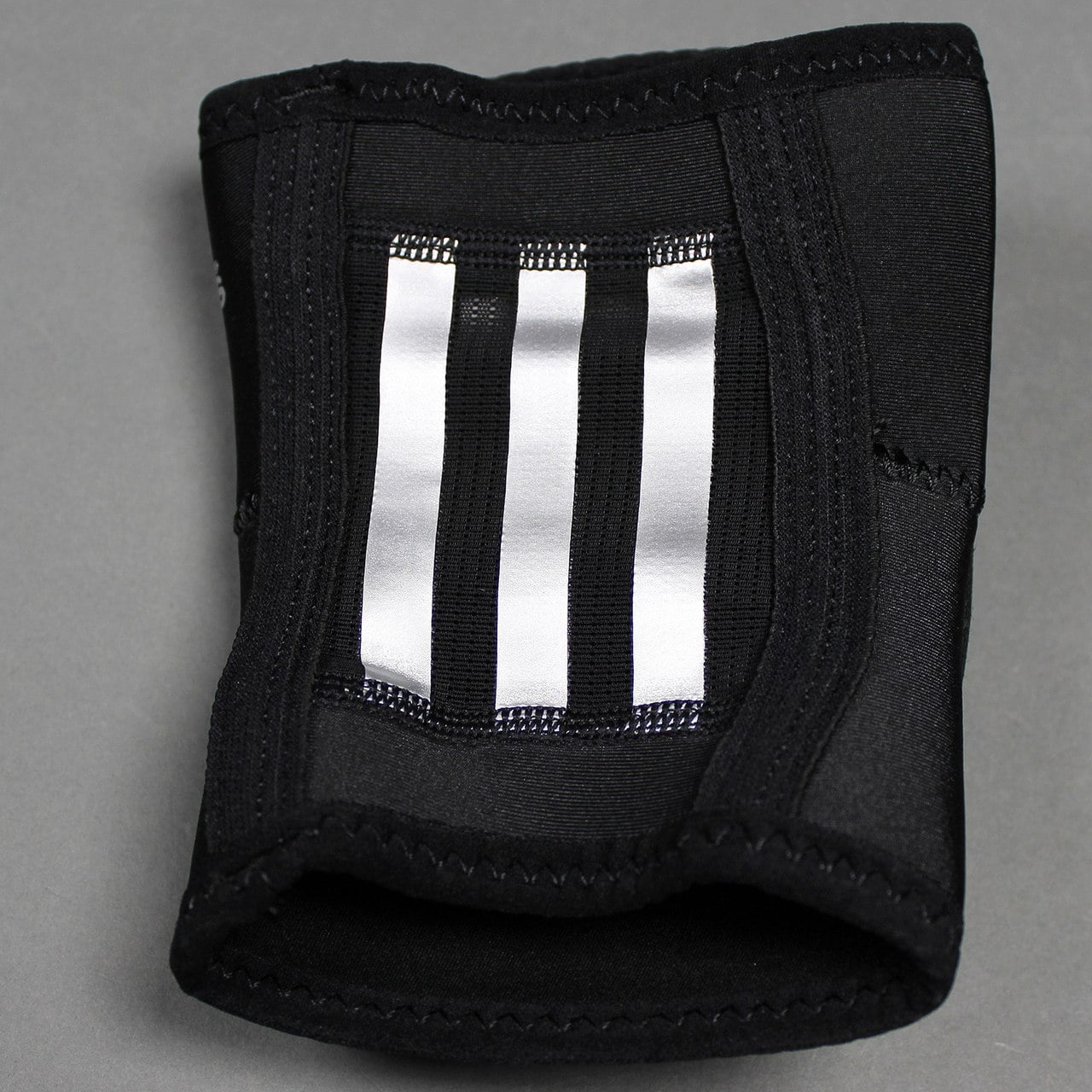 Adidas aK100 adiPower Wrestling Kneepad
