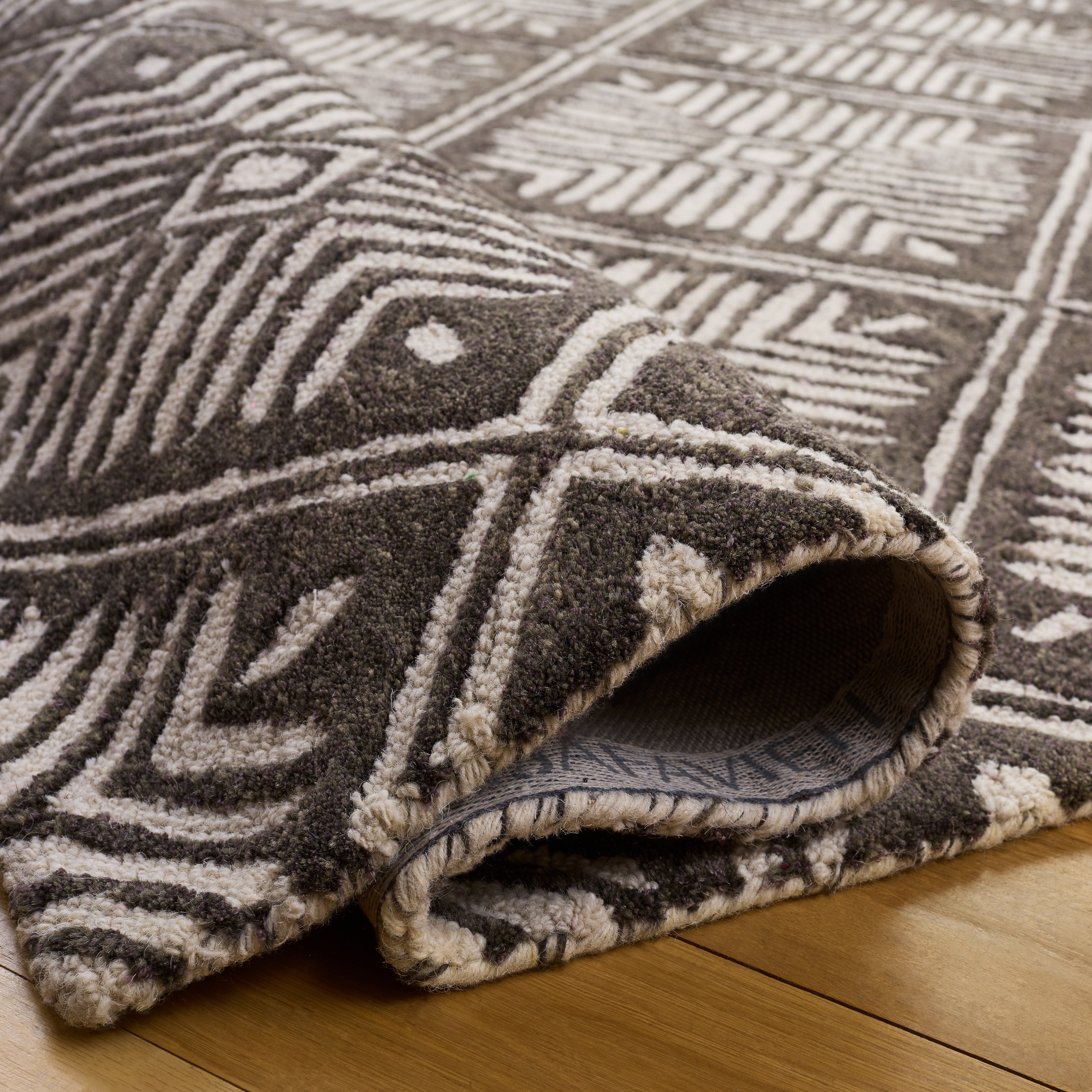 SAFAVIEH Cambridge Jimney Geometric Wool Area Rug, Ivory/Charcoal, 8' x 10'