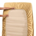 thumbnail image 4 of Juego de sábanas Hearth & Harbor con bolsillo extra profundo Split King, 4 of 8