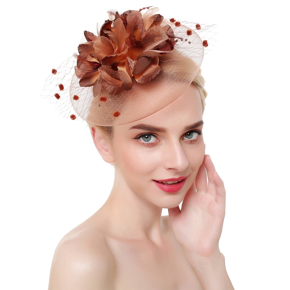 Women Charming Cocktail With Clip 