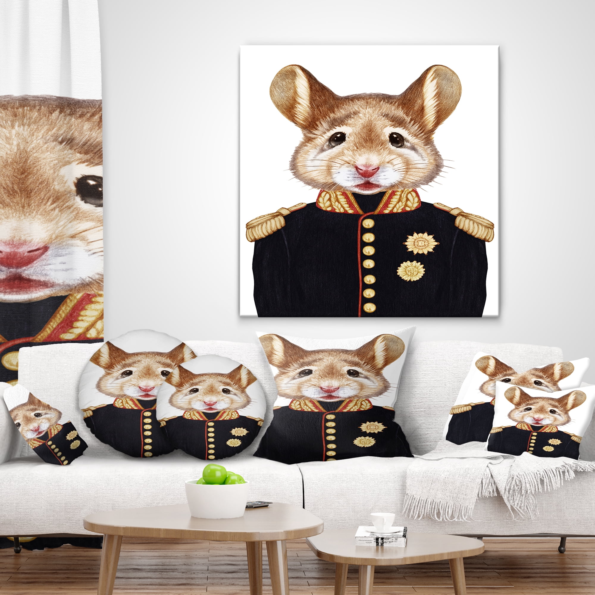 Designart Mouse in Military Uniform - Animal Throw Pillow - 16x16