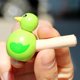 thumbnail image 4 of Juguete sonoro de dibujos animados de pájaro silbato de madera para niños en edad preescolar, multicolor, 11 Feliz Sencillez, 4 of 5