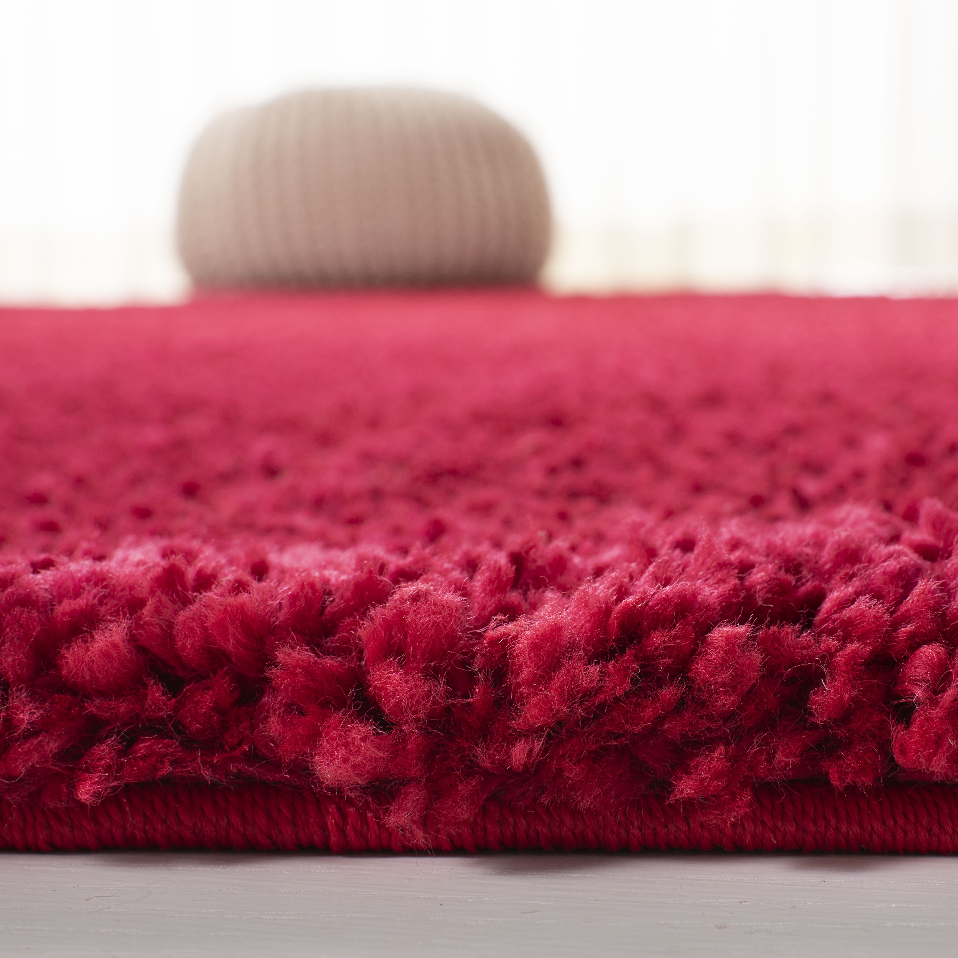 SAFAVIEH August Carlene Solid Plush Shag Runner Rug, Red, 2'3" x 10' - Modern Design, Red, Non-Shedding & Easy Cleaning, Ultra Plush Thick Pile, Ideal for Living Room, Bedroom, Entryway