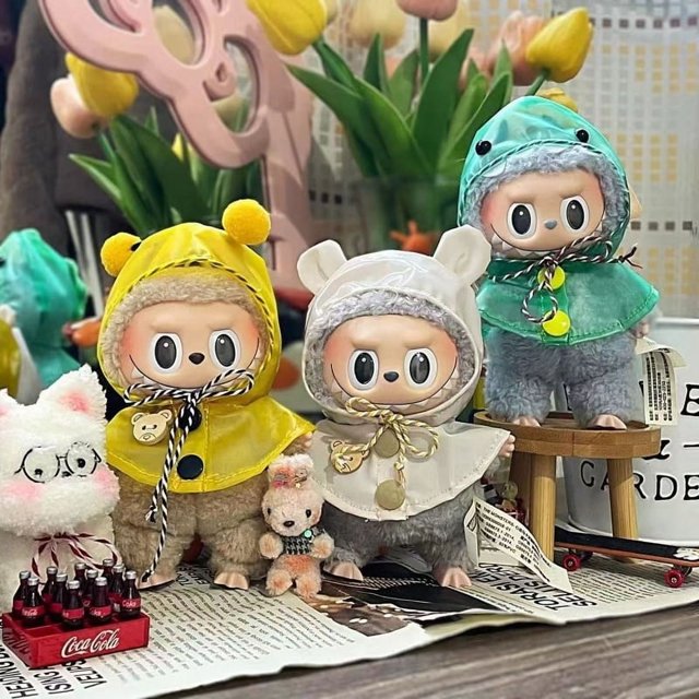 Conjunto de sudadera con capucha deportiva Kuromi, camiseta impermeable de 17 cm de la serie Monsters Labubu, juguete solo de decoración, muñeco bonito, regalo