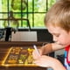 thumbnail image 4 of 2X Tablero de Dibujo Luminoso Acrílico con LED para Niños, Juguete Antiarañazos, Borrable, Ajustable, con Letras, Mensajes, Notas, Regalo de Cumpleaños, 4 of 5