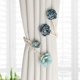 thumbnail image 5 of Alzapaños para Cortinas con Rosas Azules | Alzapaños de Lino de 47 Cm | Juego de Hebillas Sin Taladro | Accesorios Florales Decorativos para Sala de Estar, Dormitorio y Decoración Del Hogar, 5 of 6