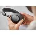 thumbnail image 2 of Bowers & Wilkins Px8 McLaren Edition Auriculares inalámbricos supraaurales, cancelación activa de ruido avanzada, duración de la batería de 30 horas, carga rápida de 15 minutos, 2 of 5