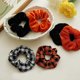 thumbnail image 3 of Accesorios para el cabello de Halloween y Navidad Yuxing Coleteros de terciopelo bandas elásticas de goma naran, 3 of 5