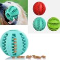 thumbnail image 3 of Pelota de 5 cm de diámetro NQ para perros pequeños y grandes 5 piezas Color enviado al azar, 3 of 5