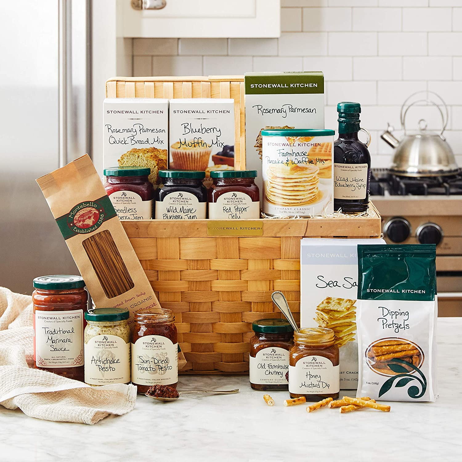 Stonewall Kitchen Delicious Sampler Basket 16 Pc Gift Basket Walmart Com Walmart Com