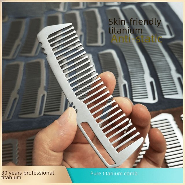Peine de titanio puro Peine para el cabello antiestático portátil, resistente al óxido, ultraligero