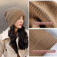thumbnail image 5 of Gorro de lana gruesa de punto con punta cerrada y gran circunferencia de la cabeza para otoño e invierno, orejeras cálidas y esponjosas para mujer, 5 of 5