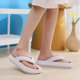 thumbnail image 5 of Sandalias y pantuflas de EVA para mujer, para el hogar, con suela suave, para el baño, con sensación de caca, para verano, con suela gruesa, antideslizantes, para hombre, 5 of 6
