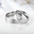 thumbnail image 3 of Anillos de titanio Alianza de boda de 8 y 6 mm en ajuste cómodo mate para hombres y mujeres de 6 mm oso de fresa Juguete, 3 of 3