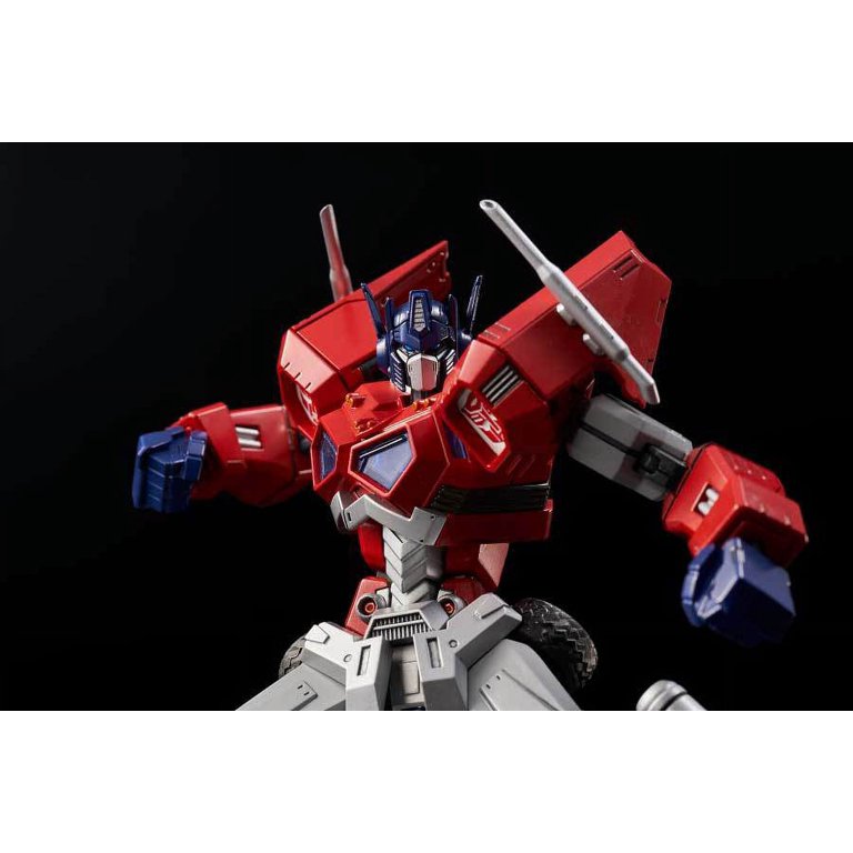 Transformers 01 Optimus Prime (Attack Mode), Flame Toys Furai