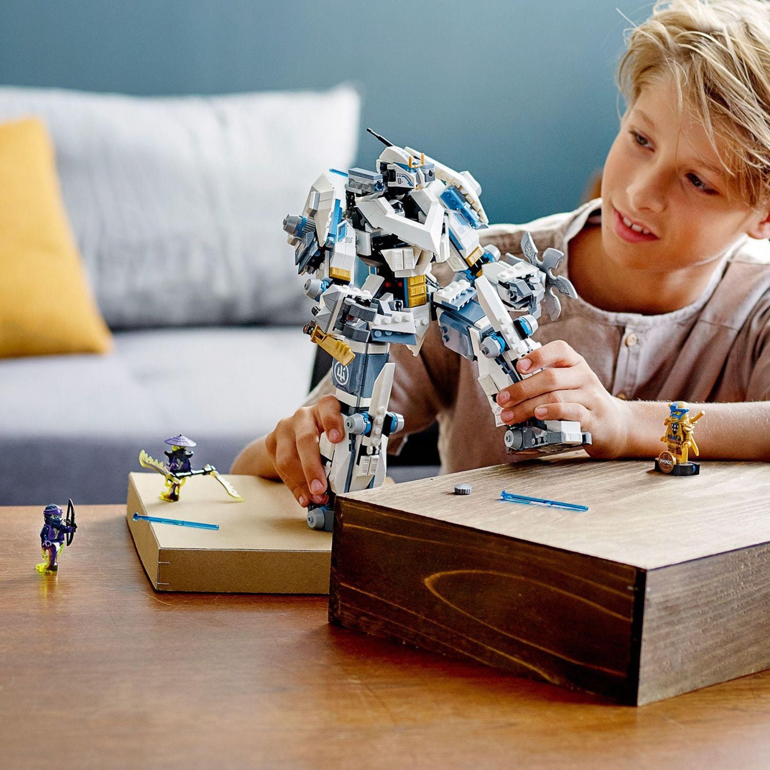 LEGO NINJAGO Legacy Zane’s Titan Mech Battle 71738 Toy Building Kit (840 Pieces)