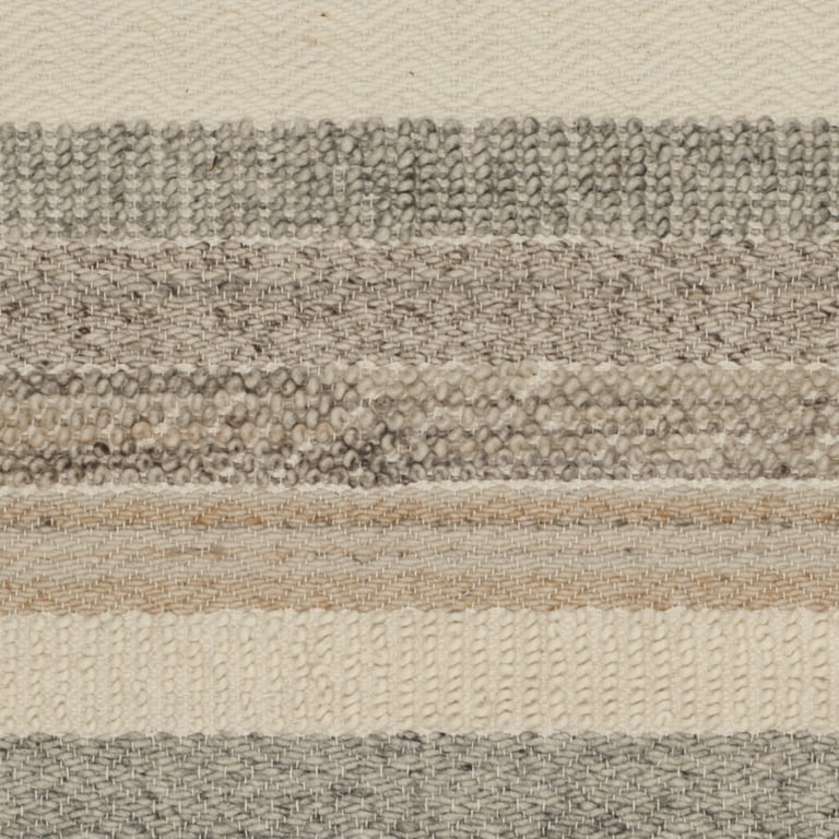 SAFAVIEH Natura Collection Hand Tufted Wool Area Rug, Beach