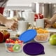 thumbnail image 5 of Tapa de almacenamiento de silicona para plato redondo de vidrio de 4 tazas, 5 of 7