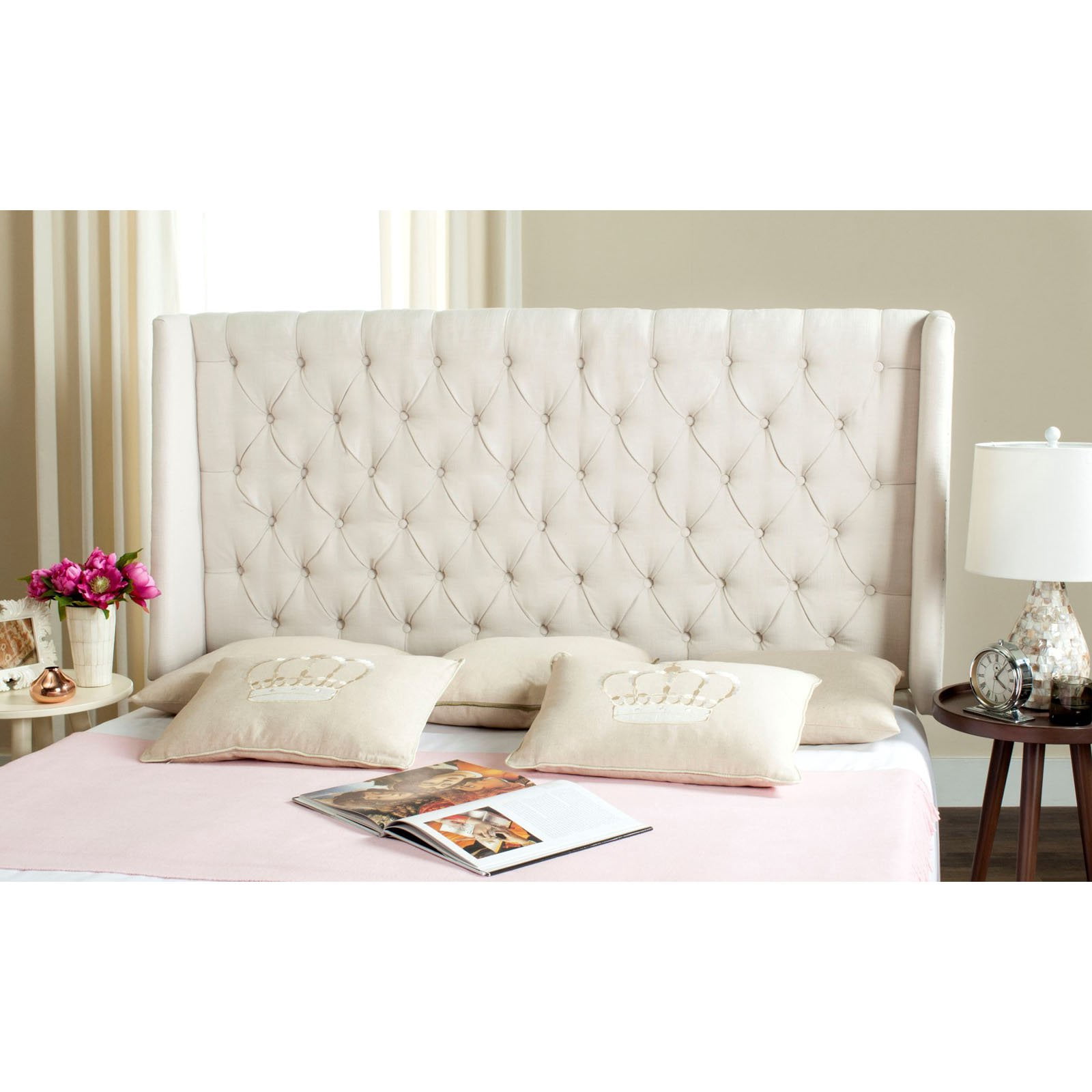 Safavieh London Retro Winged Tufted Headboard with Flat Nail Heads, Twin, Taupe Linen