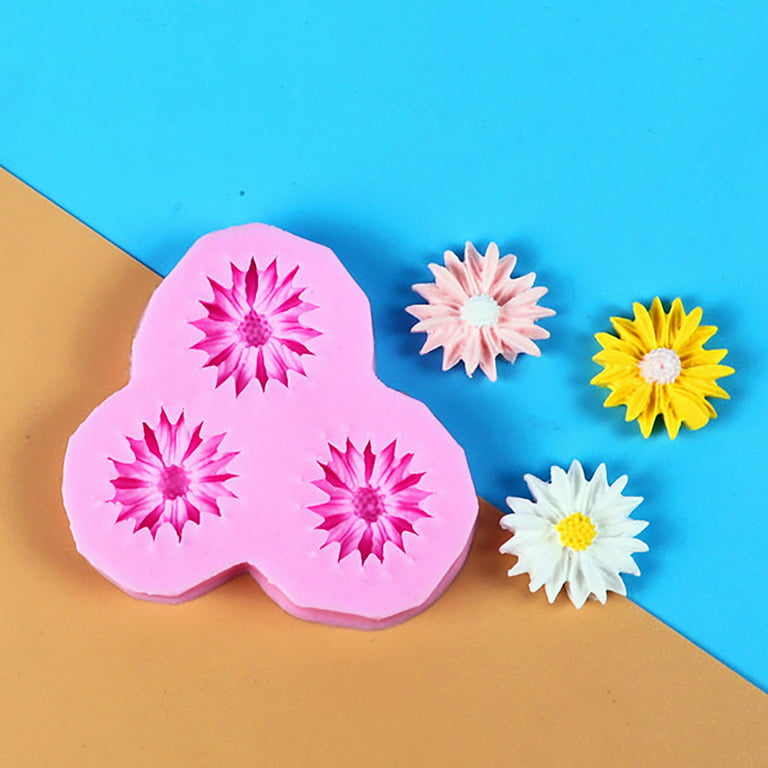 Silicone Flower Mold Tiny Daisy DIY Earrings Flexible Resin Fondant Mold  1PC