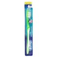thumbnail image 2 of Oral-B Toothbrush Shiny Clean (Pack of 2), 2 of 3