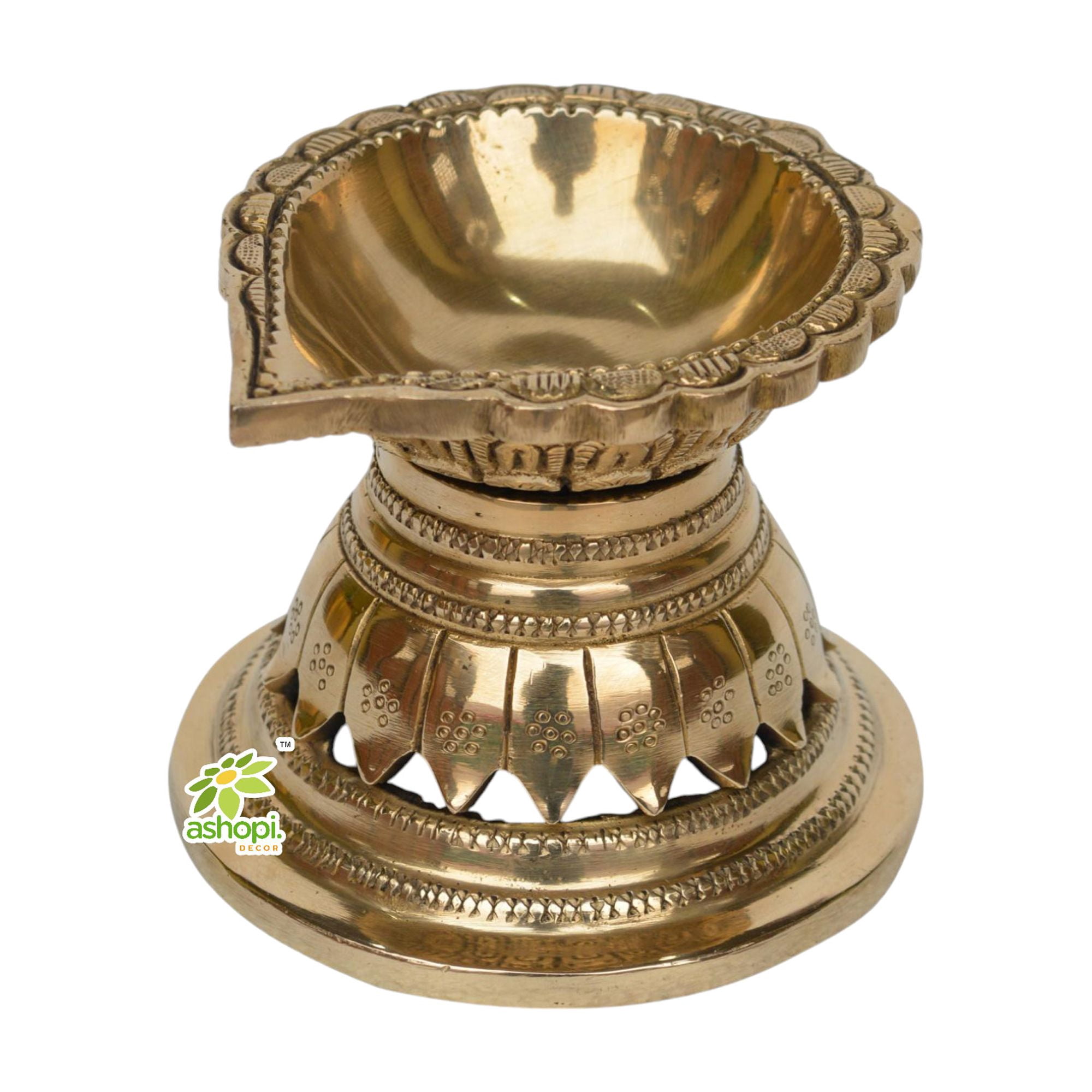 oli lamp Ethnic Design 4.5 Inches Brass Oil Diya with Base, Temple Decor, Home Decor Oil Diya Lamp, Indian Handicraft Diya, Handmade craft