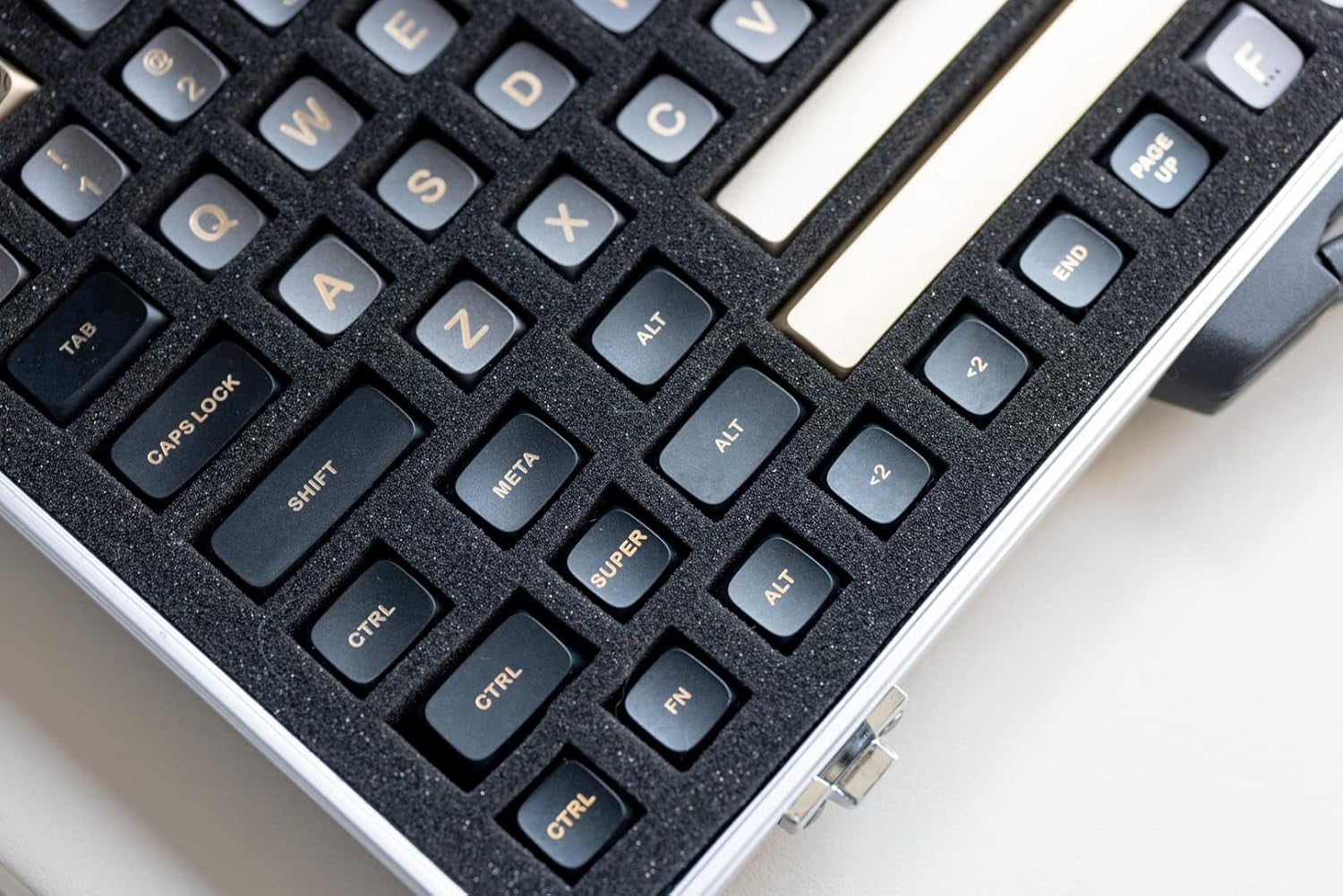 Gateron 112 Metal Keycaps, CNC Machined Aluminum Alloy Keycaps, Custom Height, 112PCS for Ergonomic Mechanical Keyboards