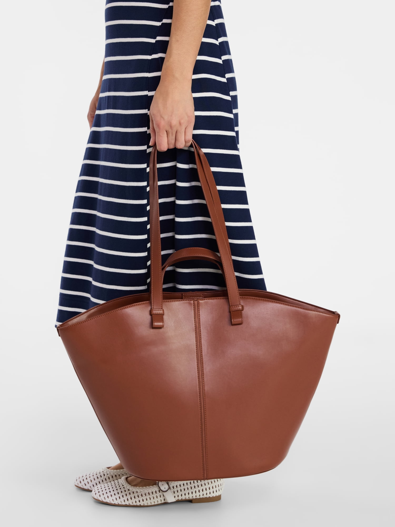 Time and Tru Women's Faux Leather Tulip Tote Handbag, Cognac
