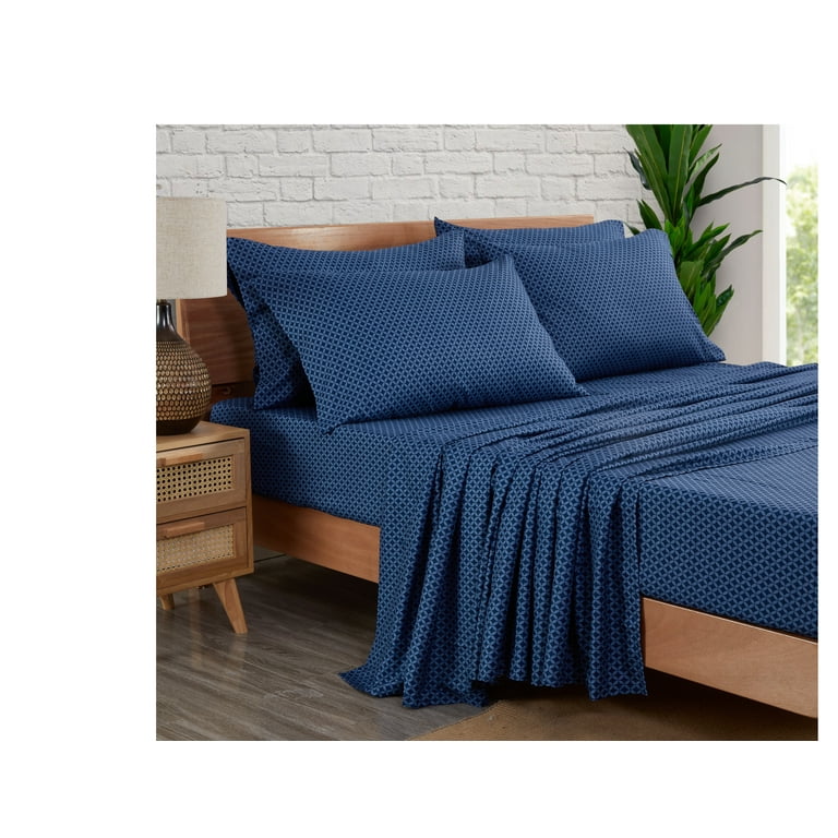 Mainstays Super Soft High Quality Brushed Microfiber Bed Sheet Set, Queen,  Navy Geo, 4 Piece