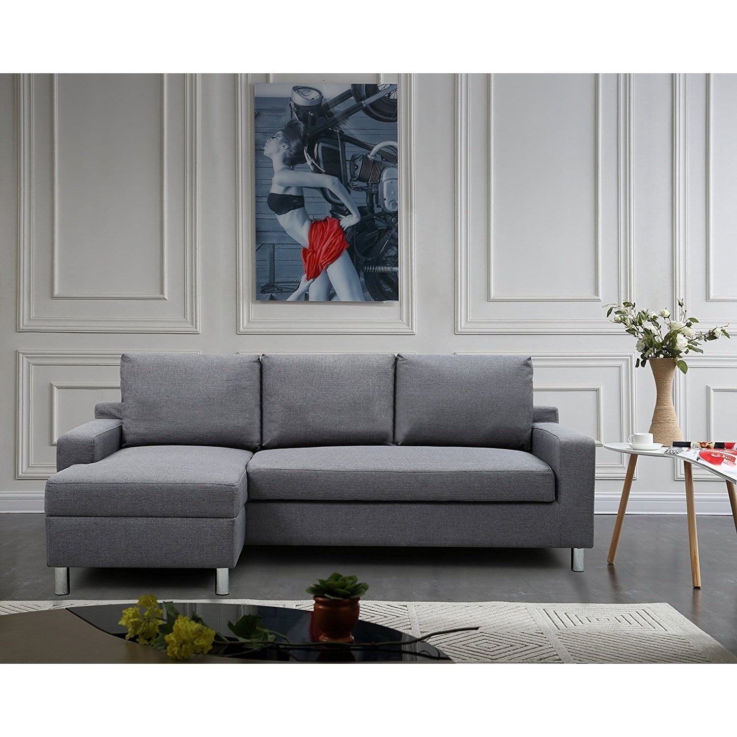 Featured image of post Hamptons Style Grey Couch : The hamptons area of new england is a coastal community, and this is where the style began.
