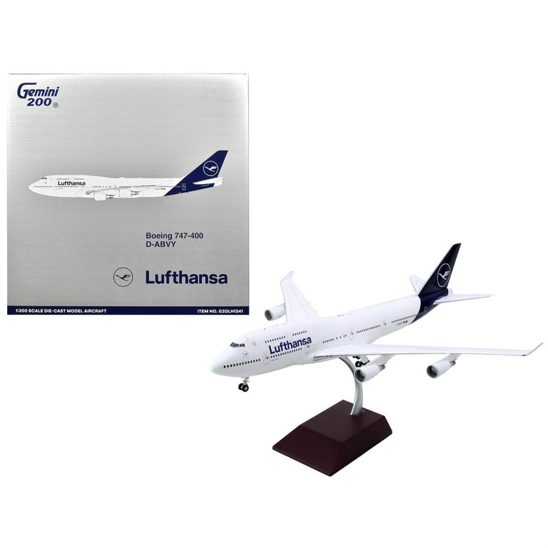 Boeing 747-400 Commercial Aircraft with Flaps Down