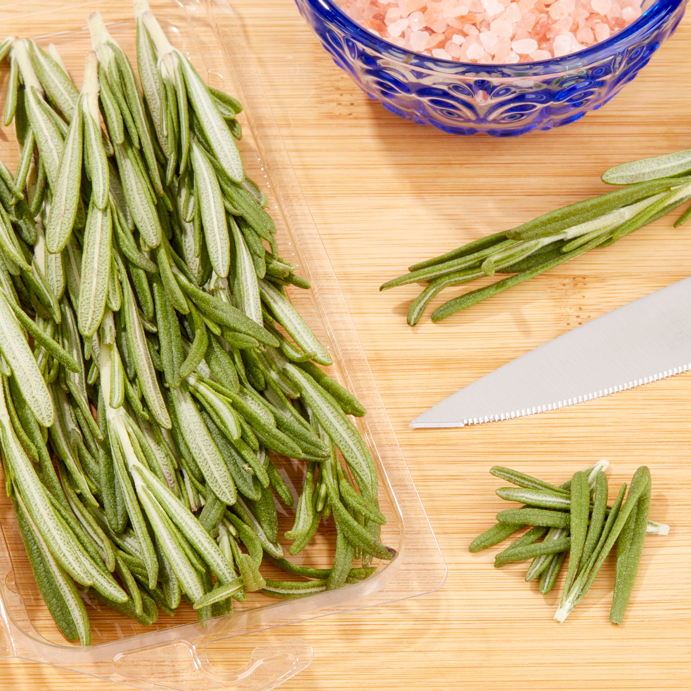 Fresh Rosemary, 0.5 oz Clamshell