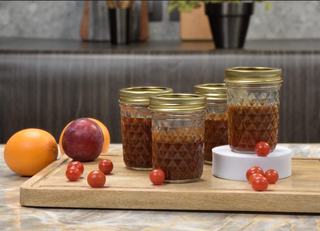 Mainstays 8 oz Mason Jars, Regular Mouth Quilted Half Pint Canning Jars with Lids and Rings, 12-Pack Small Glass Jars for Home Canning and Gifting