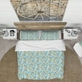 thumbnail image 3 of Designart 'Seamless Decorative with Birds, Berries' Nature Modern & Contemporary Duvet Cover Set, 3 of 4