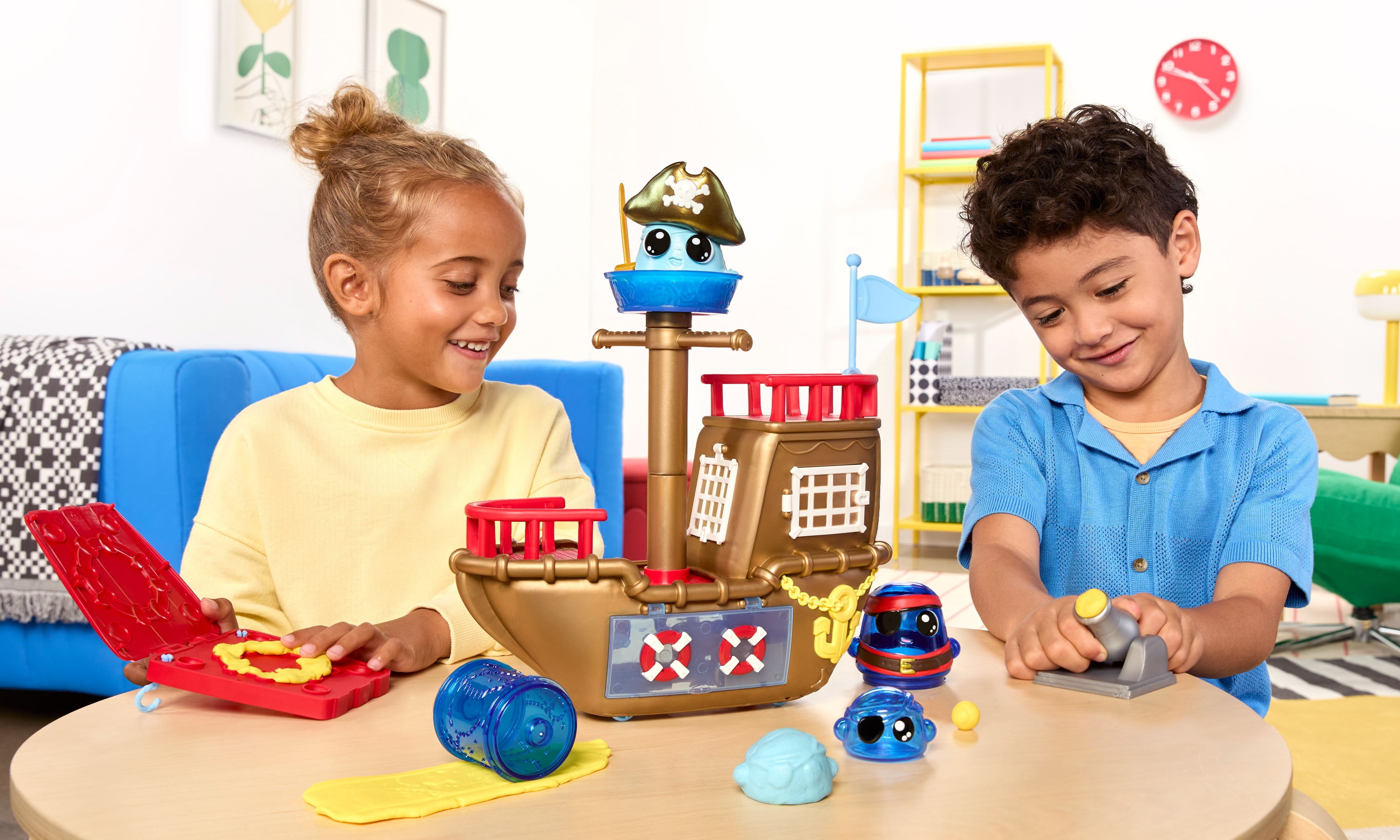 DOHKINS Pirate Ship Playset Toy Set for Kids with Treasure