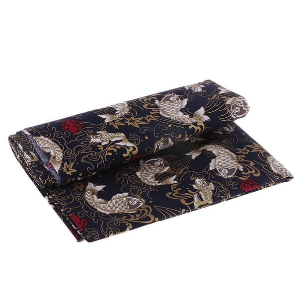 Retazos de Tela Vintage Negro con Estampado de Carpas y Dorado 1 Metro Macarena Tela de retazos de algodón